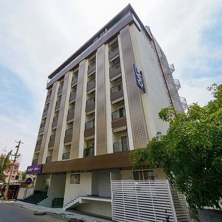 Olive Hotel Mahadevapura By Embassy Group Бангалор Екстериор снимка